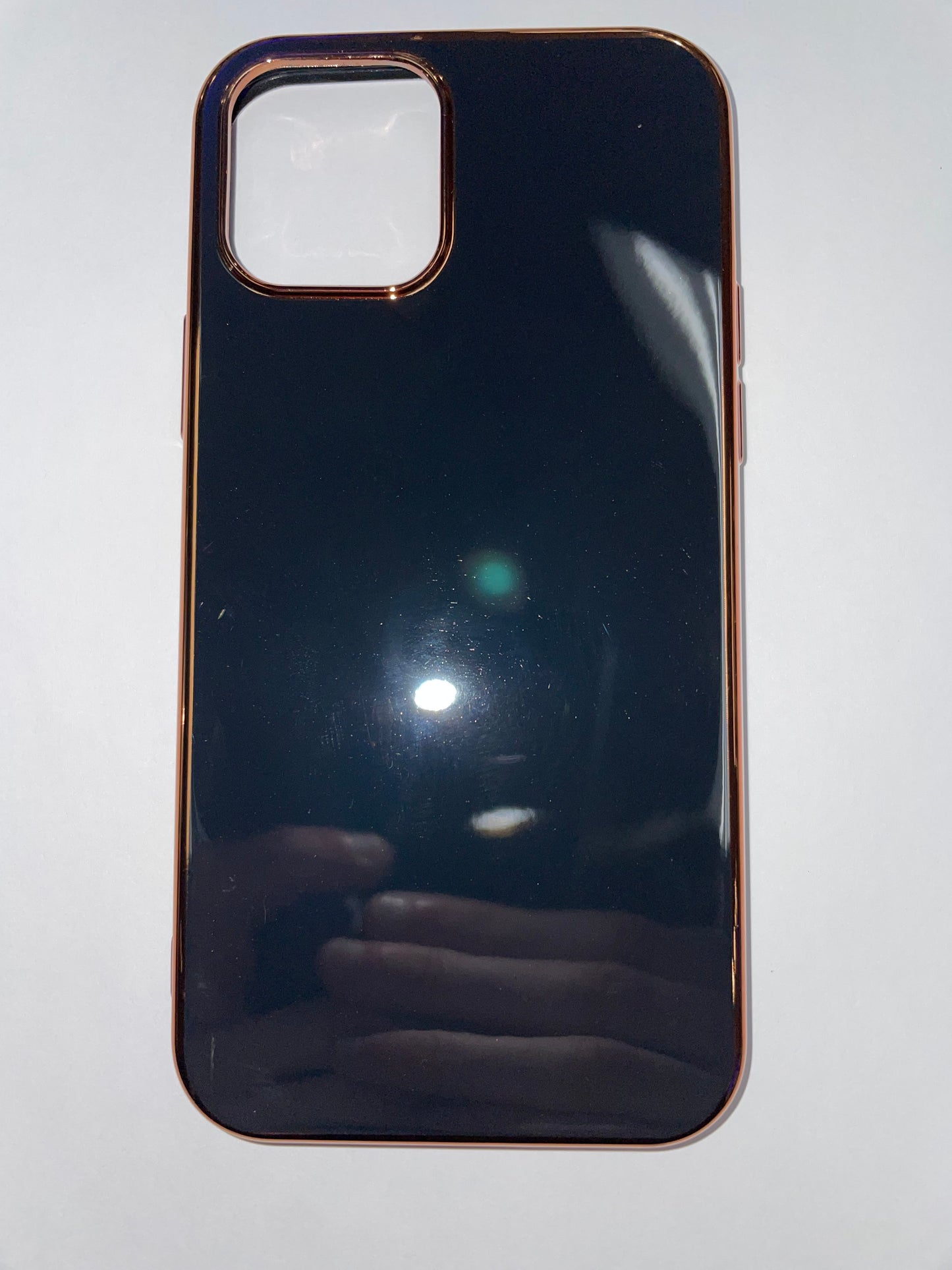 IPHONE 12/12 PRO ALL CASES!